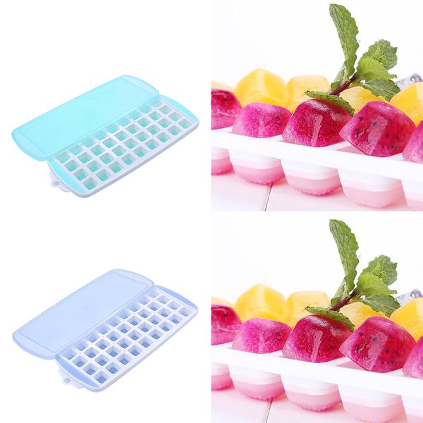 

2pcs 36 ice cubes moulds easy realease silicone tray lid for er green and blue color