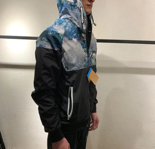 

fashion trend designer luxury mens hooded jacket color matching windproof casual sports reflective jacket zipper brand hooded sweater, Black;brown