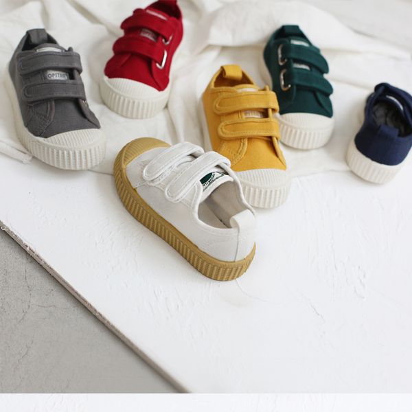 

kids shoes girls boys brand sneakers canvas children breathable shoes 2019 spring running sport baby soft casule sneaker t200114, Black;red