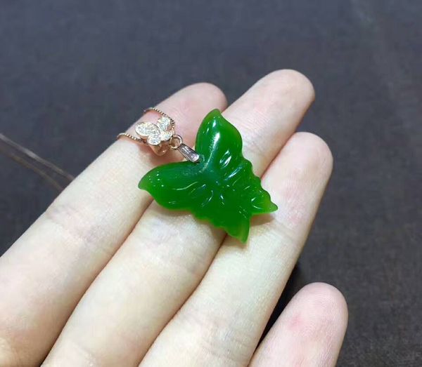 

s925 silver-encrusted and tian yuyuyang green butterfly pendant send certificate
