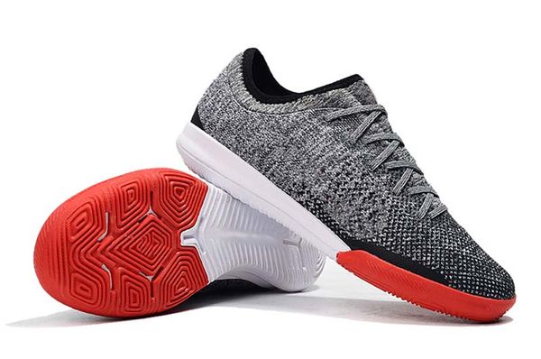 

2019 men knitted soccer shoes mercurial superflyx 6 elite ic / tf soccer shoes indoor / outdoor silver low help football shoes