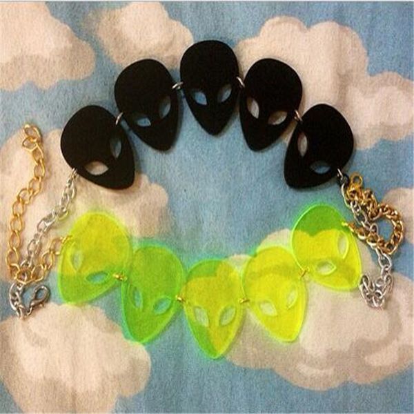 

2019 new fashion alien short necklace clear black acrylic necklace night club punk hyperbole acrylic pendant neckalce for women, Golden;silver