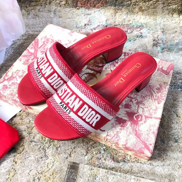 

2020d home new sandals women's font letter print out wear holiday shoes knitted embroidered flat slippers women, Red;white