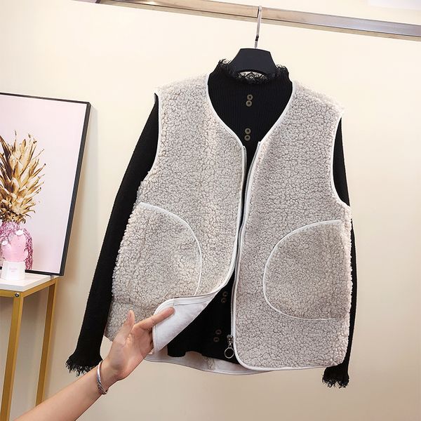 

sleeveless zipper vest solid color waistcoat woman autumn and winter fleece lamb wool vest jacket loose outwear, Black;white