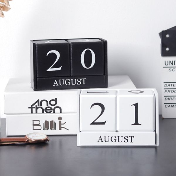 

2019 new wooden calendar ornaments letters home decoration desk arts crafts