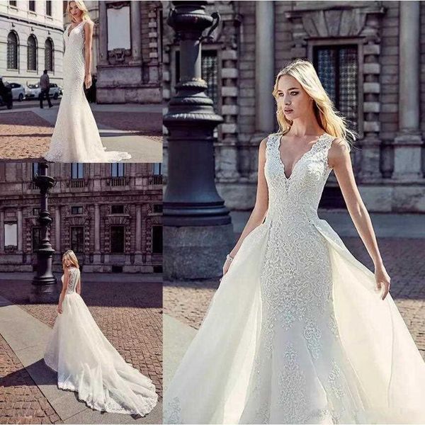 2024 Nuovo arrivo A Line Abiti da sposa Profondo scollo a V Bottone posteriore Applicazioni di pizzo Abiti da sposa con gonna rimovibile Abiti da sposa 4625