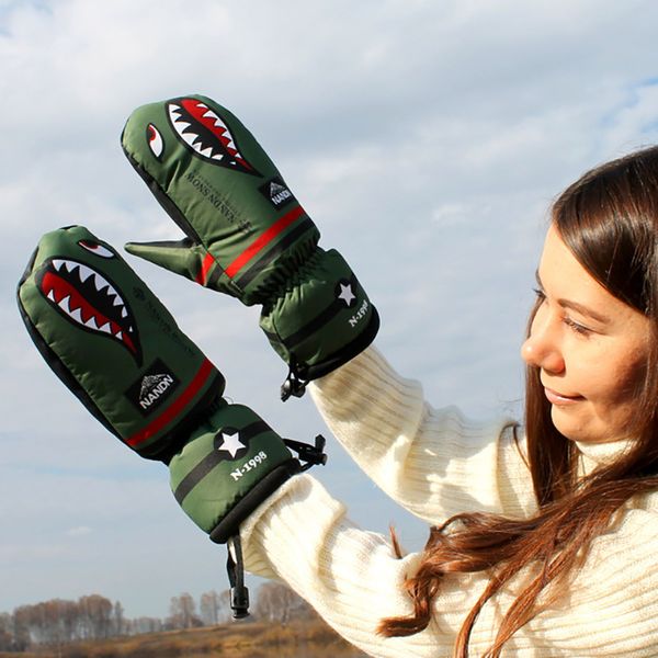 

winter ski gloves 2019 new waterproof windproof plate single men and women professional men and women warm snowboarding gloves