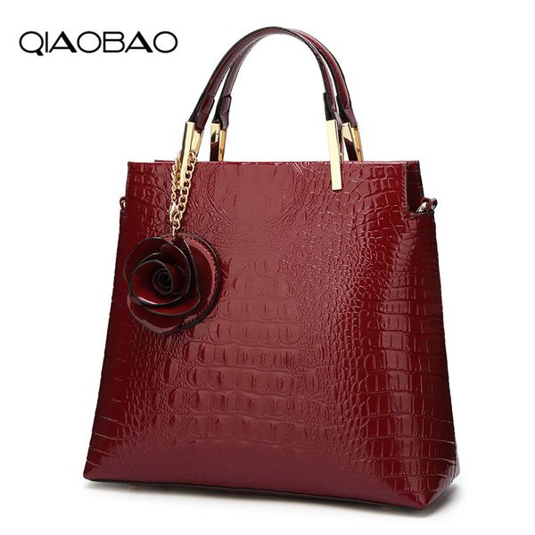 

qiaobao 2020 new ladies bag patent leather crocodile portable diagonal shoulder bag shell big lady