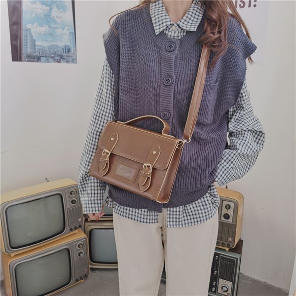 

2020 new single shoulder diagonal bag women bag handbag oil leather small square
