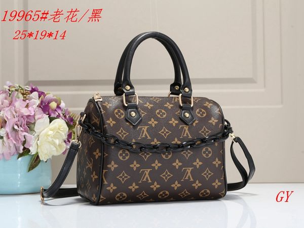 

designer handbags purses women crossbody bag old flower shoulder bags messenger bag fringed chain bag wallet clutch bags totes 085