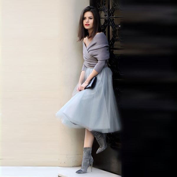 

noble silver tulle skirts a line knee length fashion women short skirts custom made mesh skirts, Black
