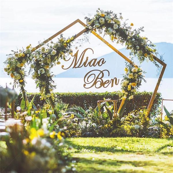 2020 Matrimonio Fondale in ferro battuto Stand Geometria Pentagono Strada Piombo Arco in metallo Fiori Scaffale per la decorazione della festa nuziale