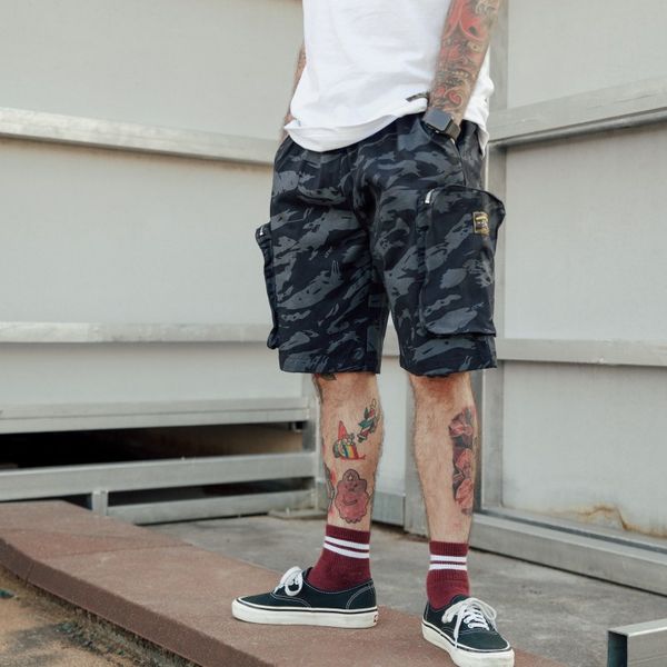 

2019 summer pockets baggy cargo shorts streetwear hip hop men casual tactical short trousers male homme shorts black, White;black
