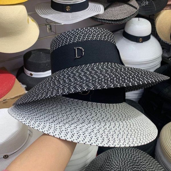 

black and white flat big eaves d letter summer straw straw beach british hat sunshade fashion hat female, Blue;gray