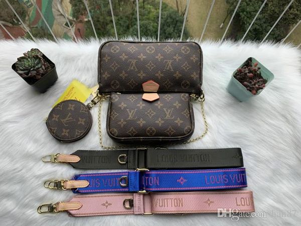 

selling the latest men and women shoulder bag messenger bag shoulder portable wallet backpack 042