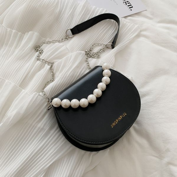 

2020 summer new female bag pearl portable small bag korean version of the wild wild chain shoulder messenger