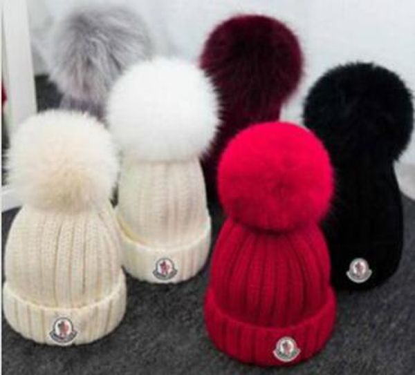 

2019 new winter knitted real fur hat women thicken beanies with 15cm real fox fur fur pompoms warm caps snapback pompon beanie hats, Blue;gray