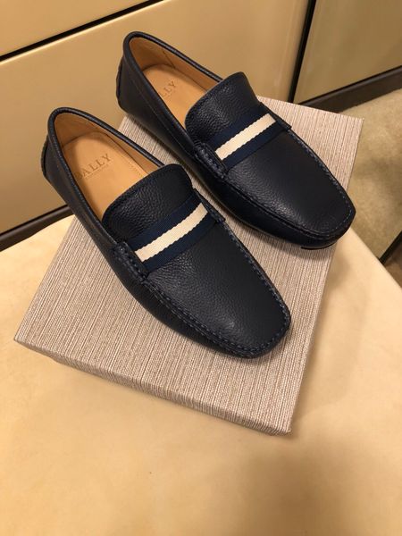

2020 new high-quality genuine leather classic men's driving shoes lazy one pedal casual leather shoes high quality