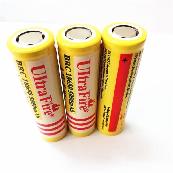 Gelb 18650 5000mAh 3,7 V wiederaufladbare F-Lithiumbatterie-Flachkopf- / Spitzbatterie-Lithiumbatterie für Verstärker ATtery für Notleuchten