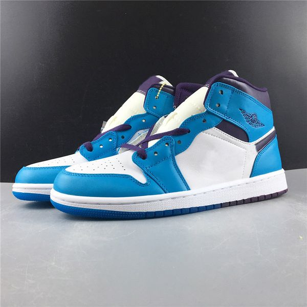 

2019 White Violet Mid Basketball Shoes 1s Luminous Mens Women Retro Fashion Trainers Sneakers Comfortable Leather Sport Shoes