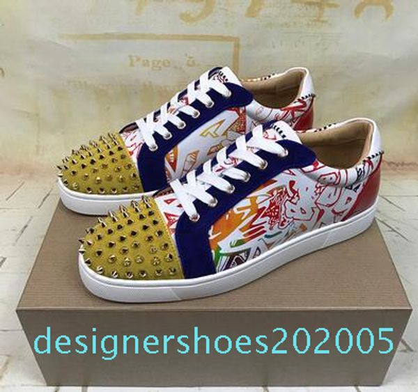 

2019 designer brand spikes casual flats red bottom shoes luxury mens womens party lovers low junior sneakers d05 d05, Black
