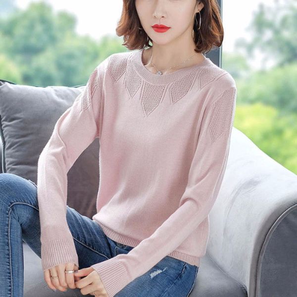 

2019 new sweater sweater ladies loose spring and autumn long-sleeved bottoming autumn and winter coats light mature, White;black