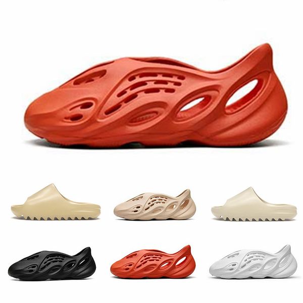 

2020 bone mens luxury designer slippers foam runner kanye west desert sand resin beach women men on flip flop sandale slippers 36-45, Black