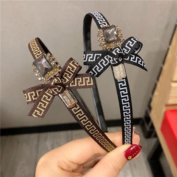 

улица оснастка выпуска новых головные украшений воды европейской и американский ветер край доверху ленты лук обруча волос квадратного кирпич, Slivery;white