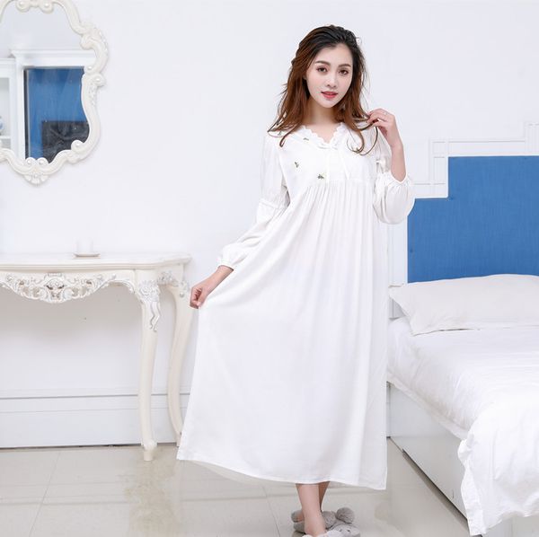 

ms spring and autumn long sleeve night dress women cotton white sleepwear court cute princess long korean nightdress sleepshirts, Black;red