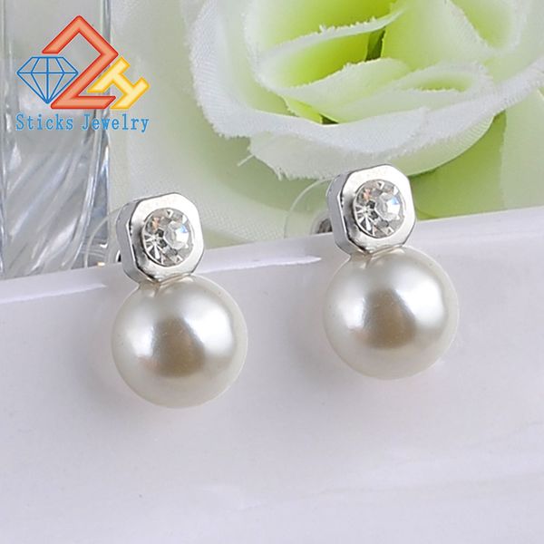 

women's fashion alloy crystal rhinestone earrings women's jewelry gift fashion inlaid one big pearl earrings wholesale, Golden;silver