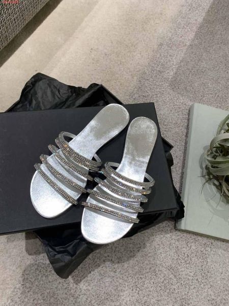 

2019 women flat fashion and contracted the sliver and black roman striped lady slippers fashion show new style
