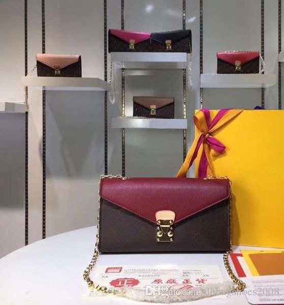 

small women chain shoulder bags fashion style leather crossbody bag for ladies size 26-17-6cm