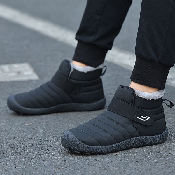 

wholesale cotton-padded snow faux fur warm waterproof ankle booties casual slip resistant shoes for men and women, Black