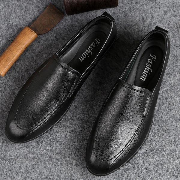 

new men shoes leather flats casual loafers men peas shoes slip-on leather genuine lightweight driving *2068, Black