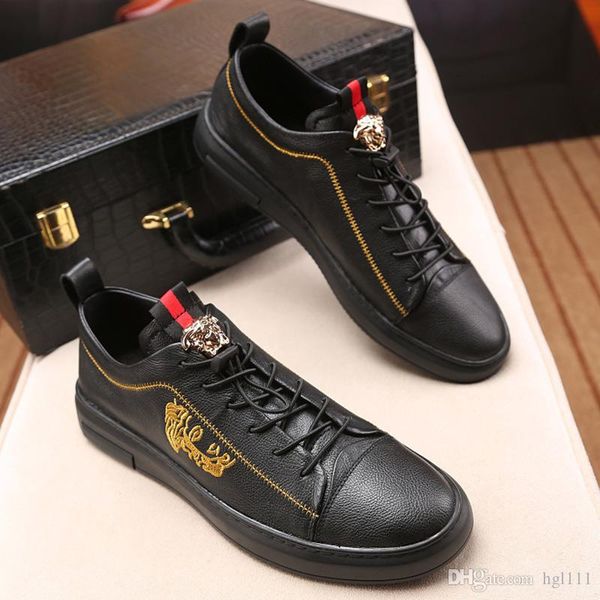

autumn and winter new men's shoes korean version of the british wind leather trend wild embroidery high shoes black casual shoes fashio