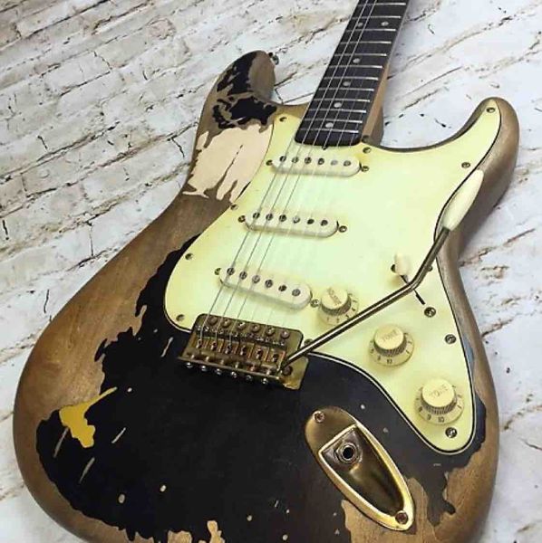 Stok el işçiliğinde John Mayer Relic Black 1 Masterbuilt Electy Guitar Yaşlı Altın Donanım Nitrolacquer Boya Tremolo Köprüsü Whammy Bar Vintage Tuner