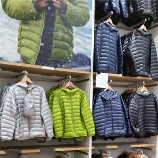 

2020 men white duck down jacket new portable hooded down coat ultralight men winter coat warm thermal parkas, Black