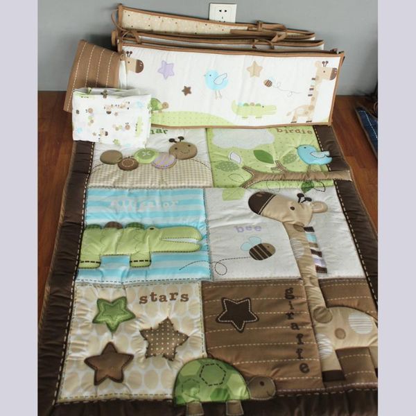 

4pcs giraffe baby cot bedding set brown for boys and girls cheep new design-quilt,crib sheet,crib skirt