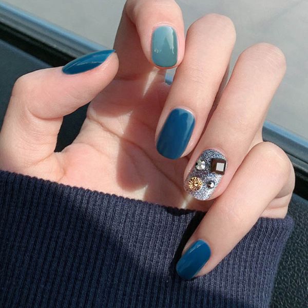 

24pcs/boxed new styles blue short square press on nails women detachable wearable full cover acrylic artificial nails with glue, Red;gold