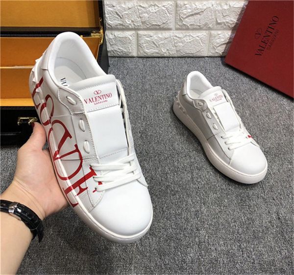 

luxury casual shoes british men's classic brand sports casual shoes luxury women four seasons wild sports shoes women's sneakers s, Black