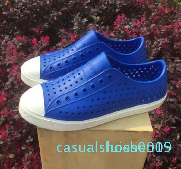 

2017 summer lover hole hollow sandals mules footwear couple shoe women anti-skid beach flats casual shoes sandalias c09 l15, Black