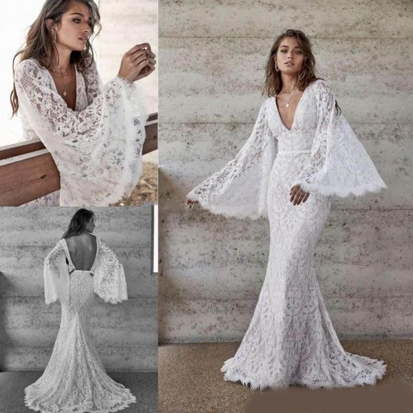 

2020 open back lace mermaid wedding dresses long sleeves v neck bridal trumpet wedding gowns, White