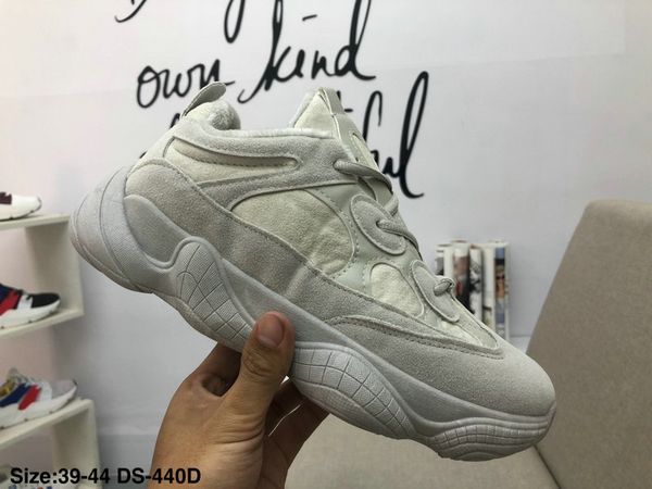 

Марка 500 мужские кроссовки дизайнерские кроссовки Desert Rat Kanye Черный верблюжий крем Крем роскошные белые женские туфли Походы бег спортивные состязания горячие