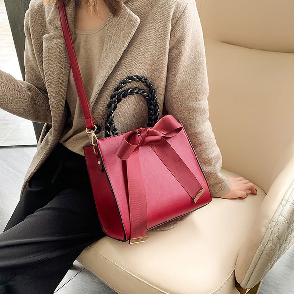 

cute bow female bucket bag women large capacity handbags designer woven handle women shoulder bags luxury pu leather woman totes