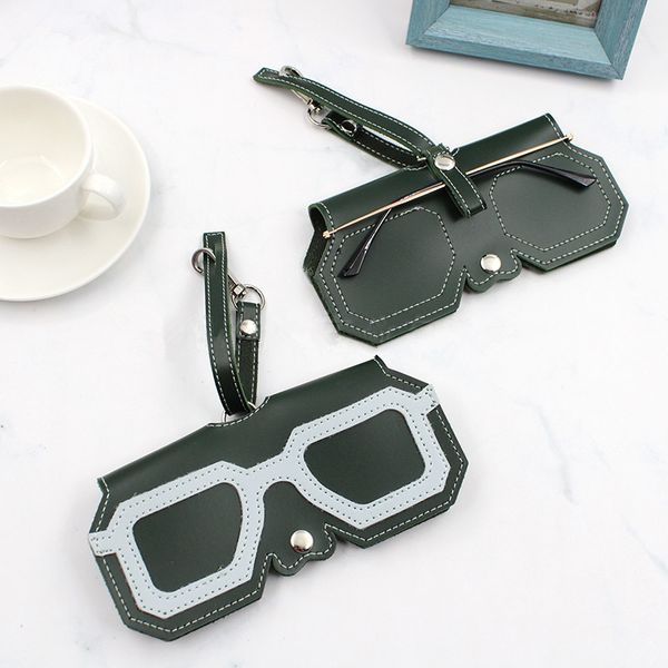 

2020 cartoon glasses case pu leather glasses box accessories sunglasses cute protection bag women portable case, Silver