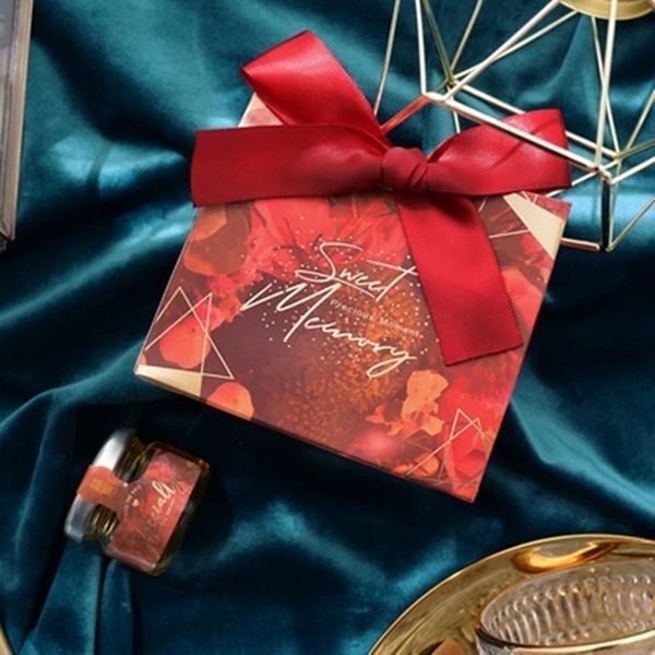 

20/30/50 pcs new creative handbag candy box favor bag for party table decoration event party supplies wedding favours gift boxe