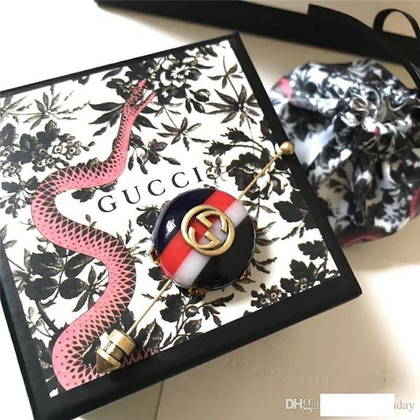 

2019 new brooches with logo fashion round brooch with box classic brand women's suit pins with crystal, Gray