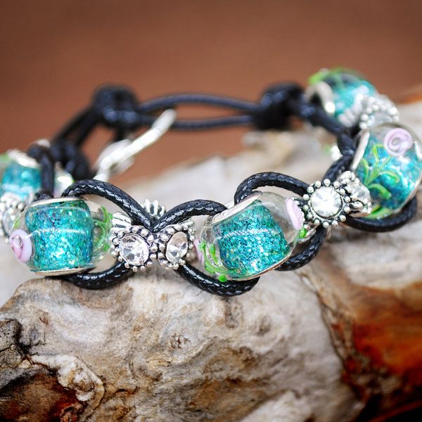 

handmade design pan family bracelet female colored glazed beads bracelet accessories, Black