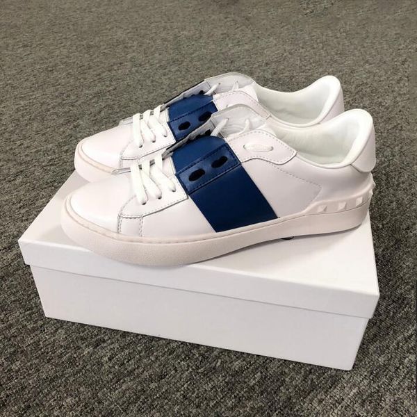

2019 new men designer shoes fashion lace up white leather blue sneakers white black casual shoes gift for women flat shoes boots