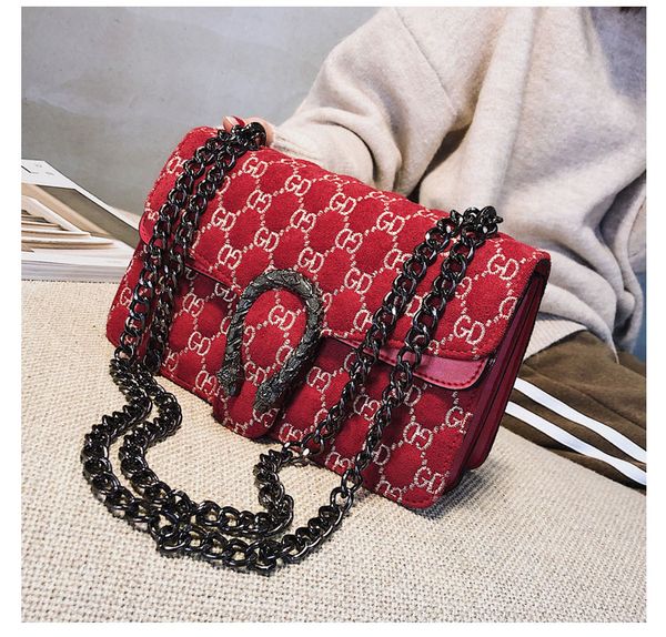 

hasp letters messenger bags character vogue bag chain single shoulder strap bags yige /11
